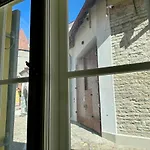 Luxury Apartment In The Heart Of Old Town