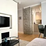 Luxury Apartment In The Heart Of Old Town